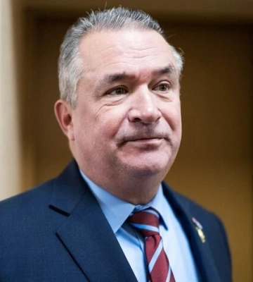 Конгресмен-республіканець і бойовий генерал розповів, що може зупинити Путіна