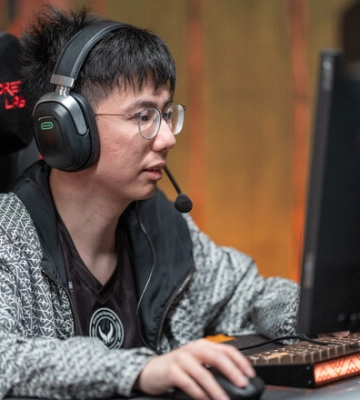 Xtreme – pvision. Прогноз и анонс на Esports World Cup 2025 по Dota 2