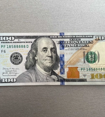 На Волині пенсіонера, який незаконно обміняв долари, оштрафували на 8500 гривень