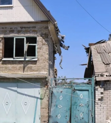 Центральний район Херсона обстріляно вночі, поранено чоловіка