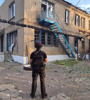 Двое людей пострадали в результате российских атак за сутки в Покровской громаде
