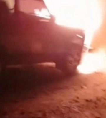 В оккупированном Мариуполе "Атеш" сжег авто "кадыровцев"