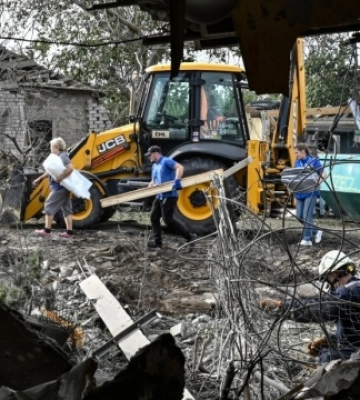 Тіло виявили під завалами: ворог вдарив по Оріхівській громаді