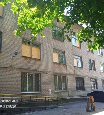 У Дніпрі відремонтували амбулаторію, пошкоджену через ворожий обстріл