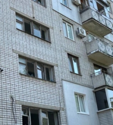 На Дніпропетровщині ліквідували пожежу в навчальному закладі, яка спалахнула через атаку РФ