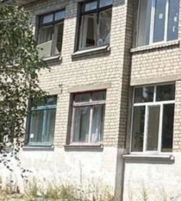 На Днепропетровщине в результате удара россиян пострадала школа и многоэтажки