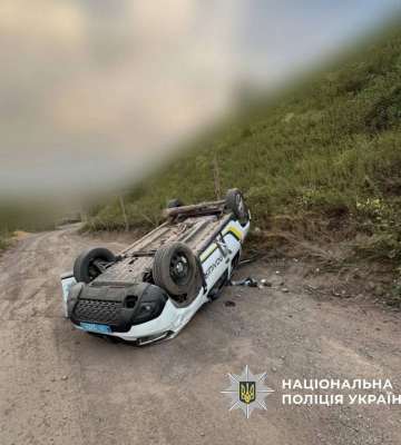 В Харьковской области четверо полицейских пострадали в результате вражеской атаки FPV-дроном. ФОТО