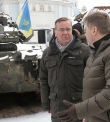 Німеччина не передасть Україні більше своїх Patriot, але готова оплатити дві американські — Пісторіус