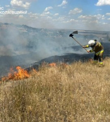 13 липня та в ніч проти 14 на Миколаївщині вогнеборці ліквідували 39 пожеж