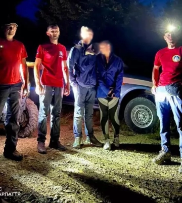 Гірські рятувальники допомогли двом мандрівникам зі Львову