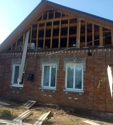 Дрони, артилерія, КАБи: новий день атак на Дніпропетровщині закінчився пожежами