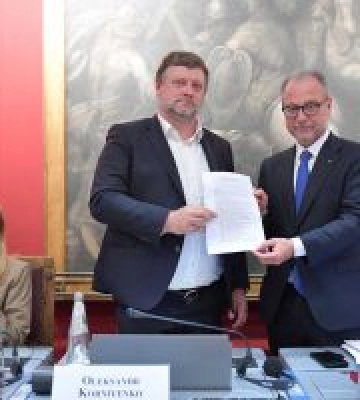 У Римі підписано стратегічне парламентське комюніке на підтримку відновлення України У Римі підписано стратегічне парламентське комюніке на підтримку відновлення України