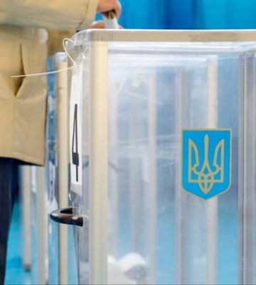 Політики активно готуються до виборів: роблять ставку на ухилянтів та неприязнь до ТЦК