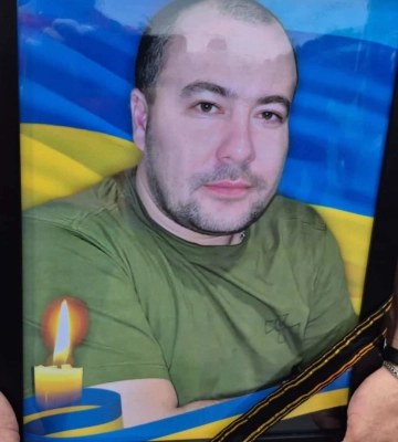 Лебединська громада попрощалася з героєм Андрієм Кіхтенком