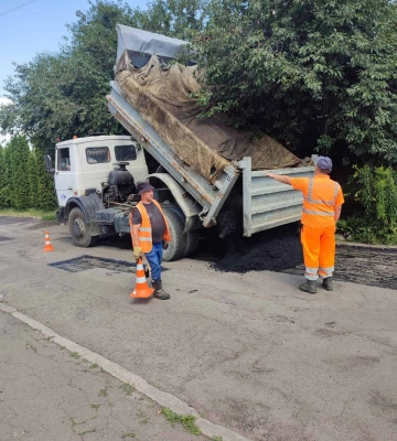Сьогодні ці вулиці у Рівному краще оминати