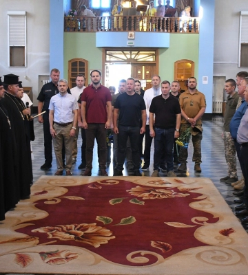 Влада Рівного та області молилася разом у День державності