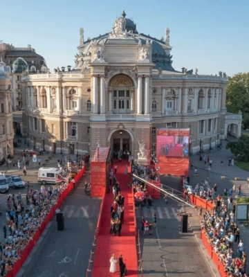 16-й Одеський міжнародний кінофестиваль представив офіційний постер