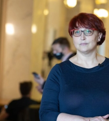 Соцподдержка матерей должна уменьшить страх женщин перед потерей дохода после родов - нардеп Третьякова Соцподдержка матерей должна уменьшить страх женщин перед потерей дохода после родов - нардеп Третьякова