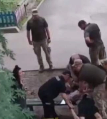 П'яні чоловіки напали на військових: у ТЦК прокоментували конфлікт в Чернігові