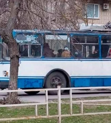 У Херсоні тимчасово не курсує один із тролейбусів