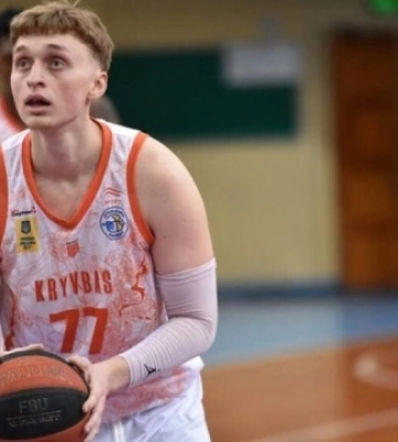 За БК «Старий Луцьк» виступатиме центровий Святослав Товкач