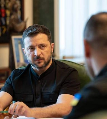 Клименко доложил Зеленскому о работе Нацгвардии и ситуации в прифронтовых регионах Клименко доложил Зеленскому о работе Нацгвардии и ситуации в прифронтовых регионах
