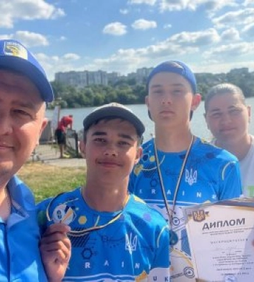 Миколаївські веслувальники - призери командного чемпіонату України