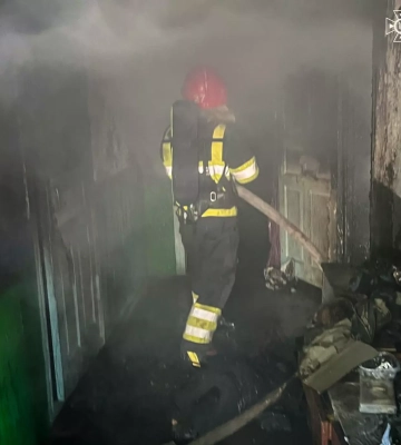 На Вінниччині під час пожежі у приватному будинку постраждала старенька жінка, - ДСНС
