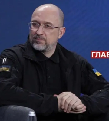 Зеленський підписав три важливі закони, Шмигаль подав у відставку. Головне за 15 липня Зеленський підписав три важливі закони, Шмигаль подав у відставку. Головне за 15 липня