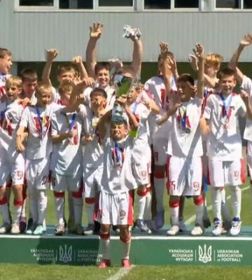Кривбасс выиграл у винницкой Нивы в финале Кубка регионов U-13