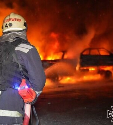 Атака России по Одессе: под ударом была СТО и транспорт, погиб человек