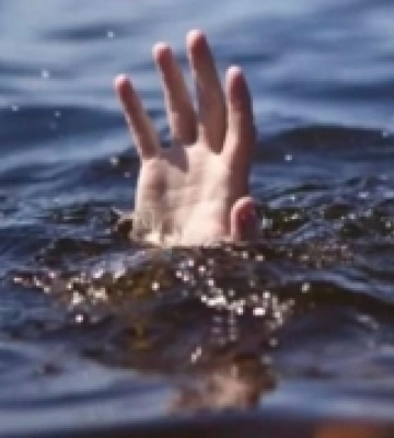 На Рівненщині на водоймі потонув чоловік