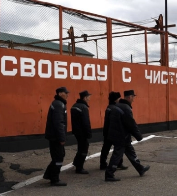 Житель Мелитополя согласился пойти воевать за оккупантов, чтобы избежать 12-летнего тюремного срока (скрины)