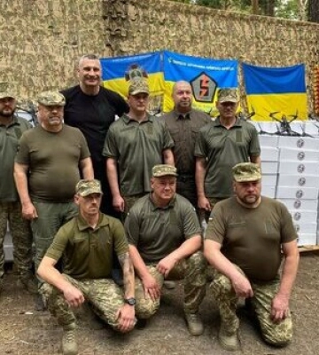 12-й армійський корпус ЗСУ отримав від громади Києва 3 тис. дронів, - Кличко. ФОТО