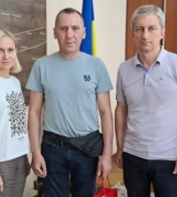 Мер Ковеля зустрівся із звільненим з російського полону захисником Валерієм Хомичем