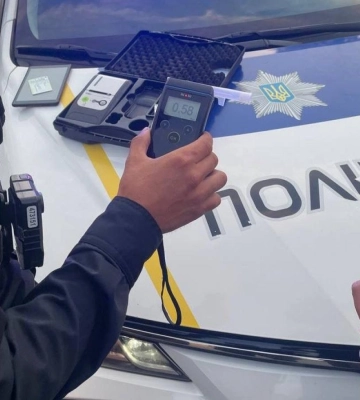 У Рівному поновили дорожні знаки