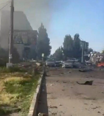 Росіяни вдарили авіабомбами по центру Добропілля на Донеччині. Є жертви