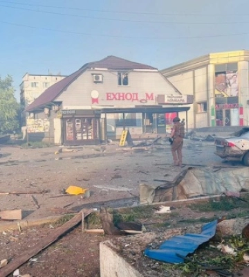 Удар РФ по центру Добропілля: за уточненими даними - один загиблий, кількість поранених зросла до 21