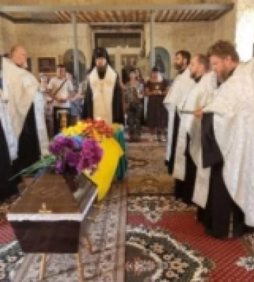 Одещина: Саф’янівська громада попрощалася з полеглим Героєм з села Каланчак