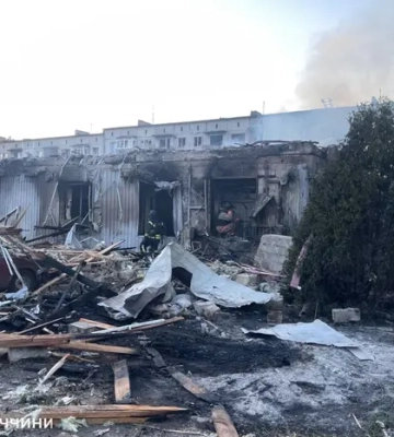 Удар по Добропіллю: рятувальники розкрили подробиці та показали нові фото