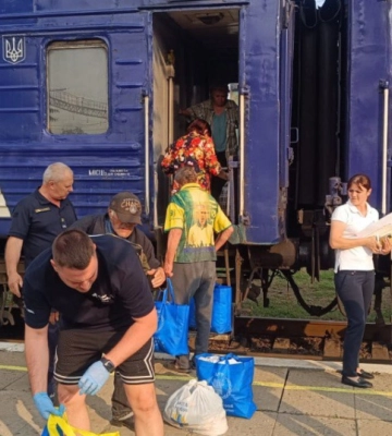 В Донецкой области остаются около 20 тысяч детей: как проходит эвакуация