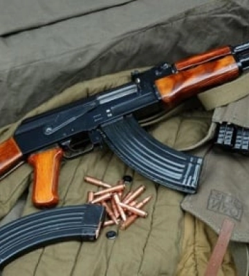 Курсант розстріляв двох інструкторів на навчальному полігоні на Чернігівщині