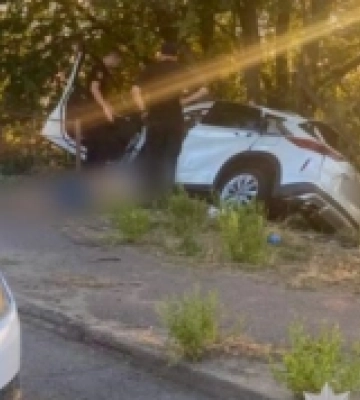 На трасі Одеса – Білгород-Дністровський – Монаші автівка злетіла у кювет, водій загинув