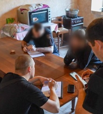 В Одессе в псевдореабилитационном центре издевались над "пациентами"
