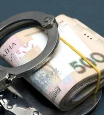 Привласнили мільйони гривень на відновленні інфраструктури: посадовці міськради на Київщині отримали підозру