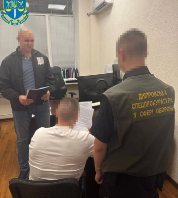 Покривав розкрадання приладів нічного бачення на майже 4 млн грн: командиру військової частини повідомили про підозру