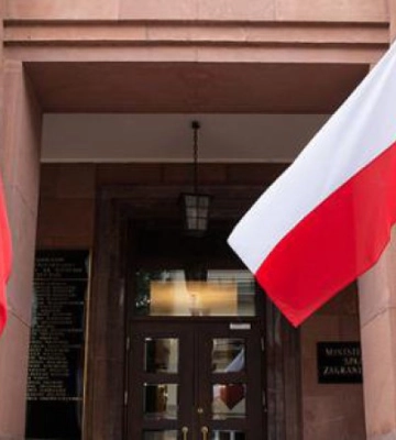 МЗС Польщі викликало представника посольства РФ через напад на завод “Барлінек” у Вінниці