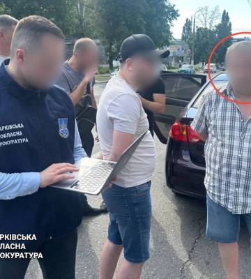 У Харкові викрили масштабний канал втечі чоловіків за кордон 