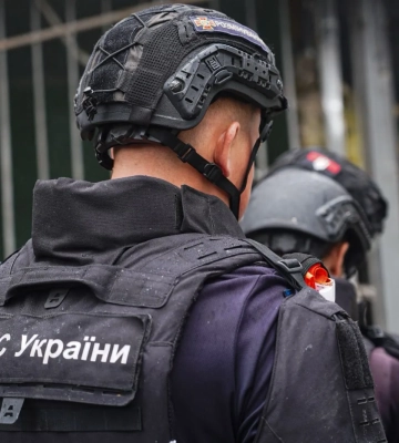 У ДСНС показали наслідки російської атаки по Каневу (ФОТО)