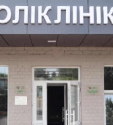 На Миколаївщині у Доманівській громаді відкрили оновлений медичний заклад та передали житло переселенцям